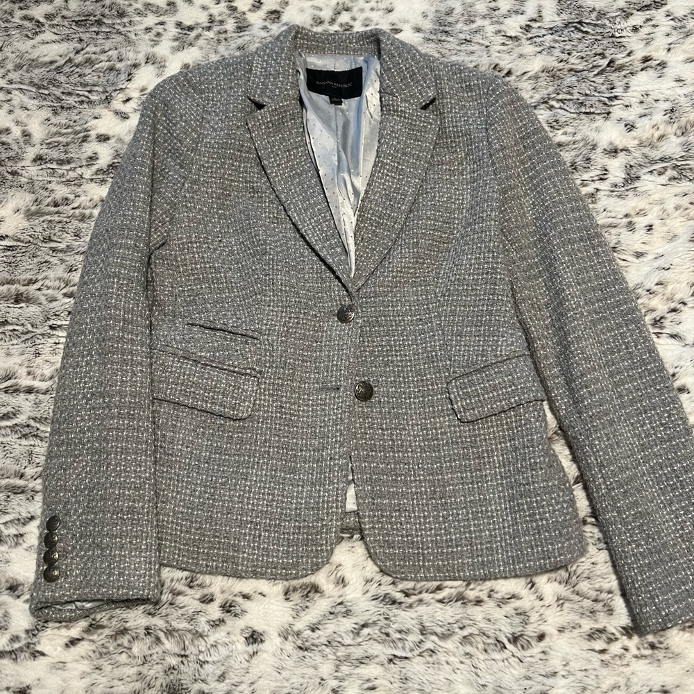 Banana Republic Blazer • 2